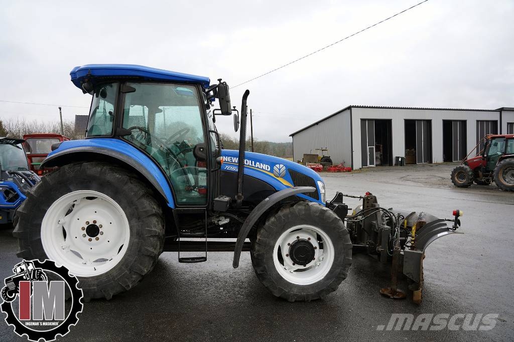 New Holland TD 5.85 / XHD316 Tractors