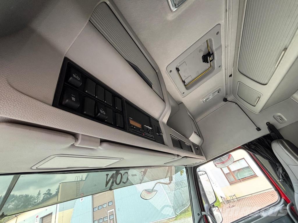 Volvo FM330 4x2 EURO5 + JOAB SKIP LOADER شاحنات لوادر