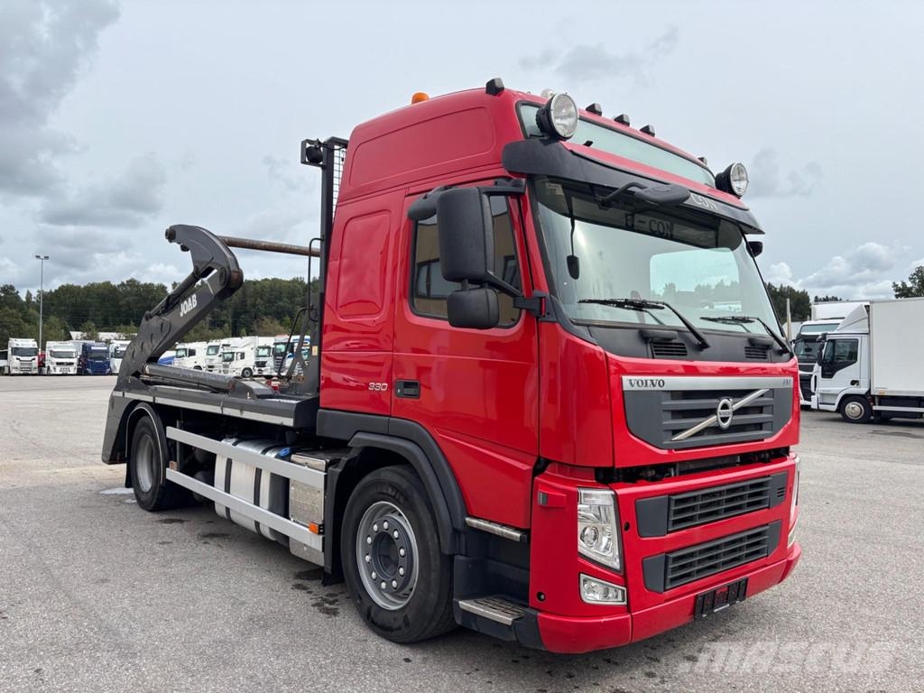 Volvo FM330 4x2 EURO5 + JOAB SKIP LOADER شاحنات لوادر