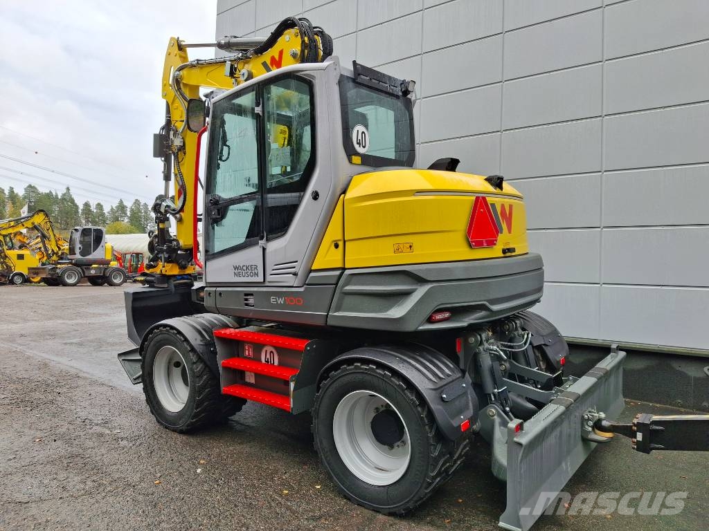 Wacker Neuson EW100-2 Pyöräkaivukoneet