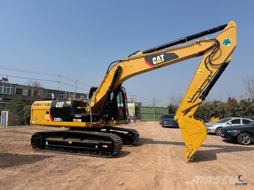 CAT 320D 대형 굴삭기 29톤 이상
