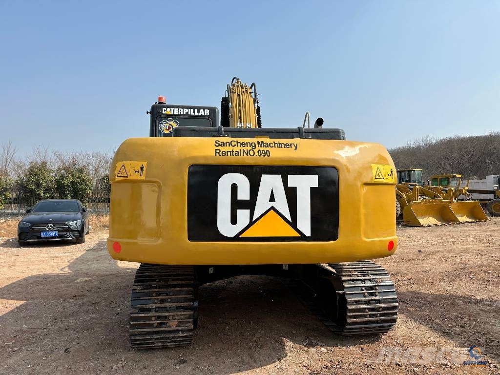 CAT 320D 대형 굴삭기 29톤 이상