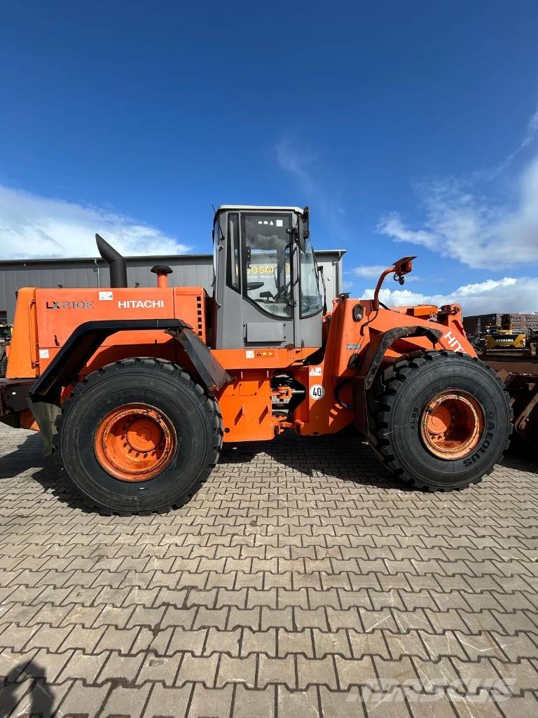 Hitachi LX 210 E Φορτωτές με λάστιχα (Τροχοφόροι)