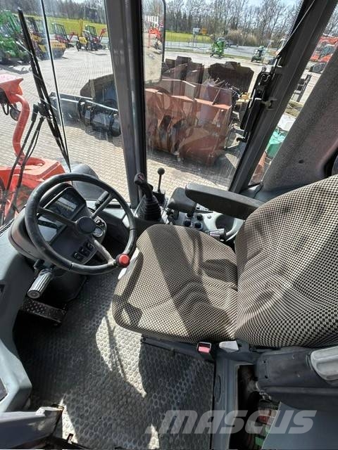 Hitachi LX 210 E Φορτωτές με λάστιχα (Τροχοφόροι)