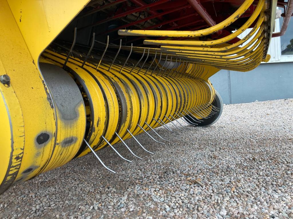 New Holland 658 rundbalspress Rulo balya makinalari