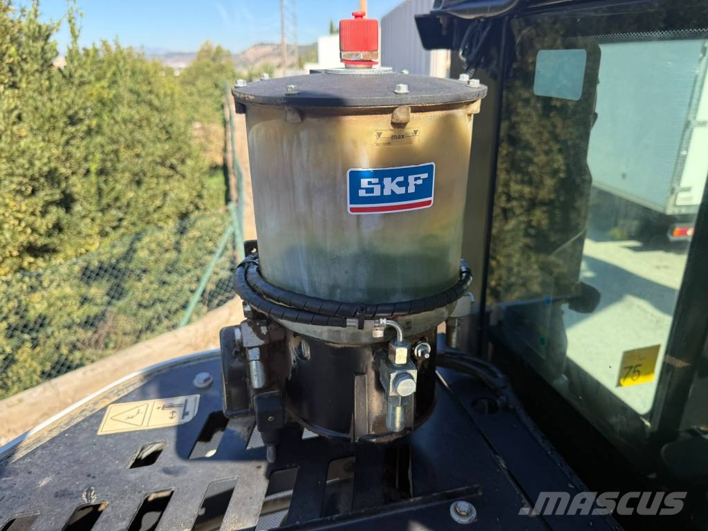 Hidromek HMK 145 LC-4 SR Rupsgraafmachines
