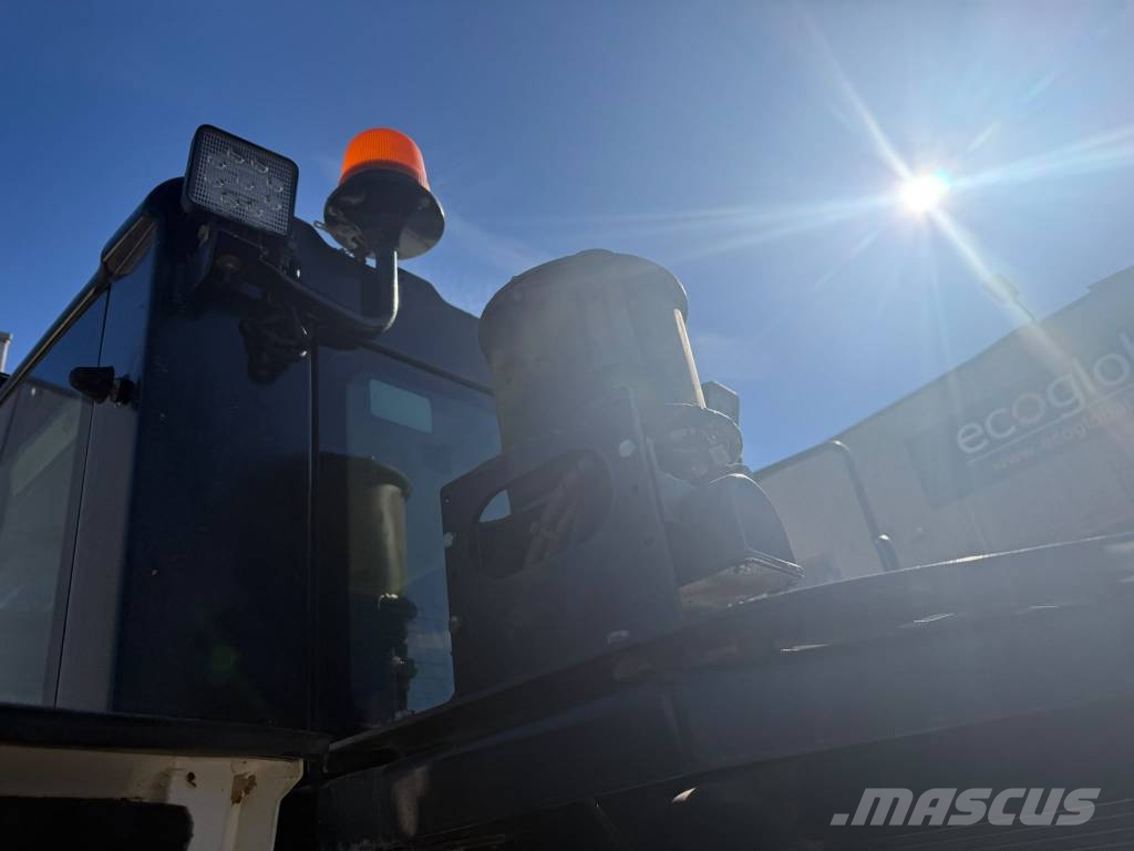 Hidromek HMK 145 LC-4 SR Rupsgraafmachines