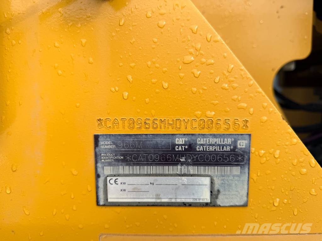 CAT 966M Wielladers