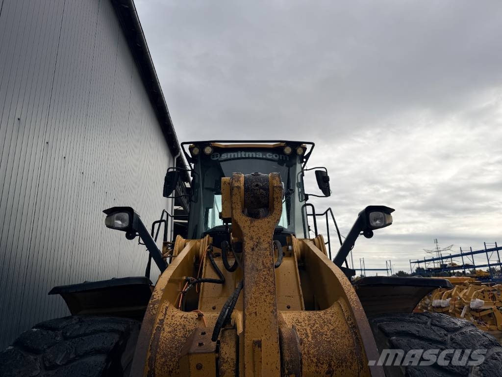 CAT 966M Wielladers