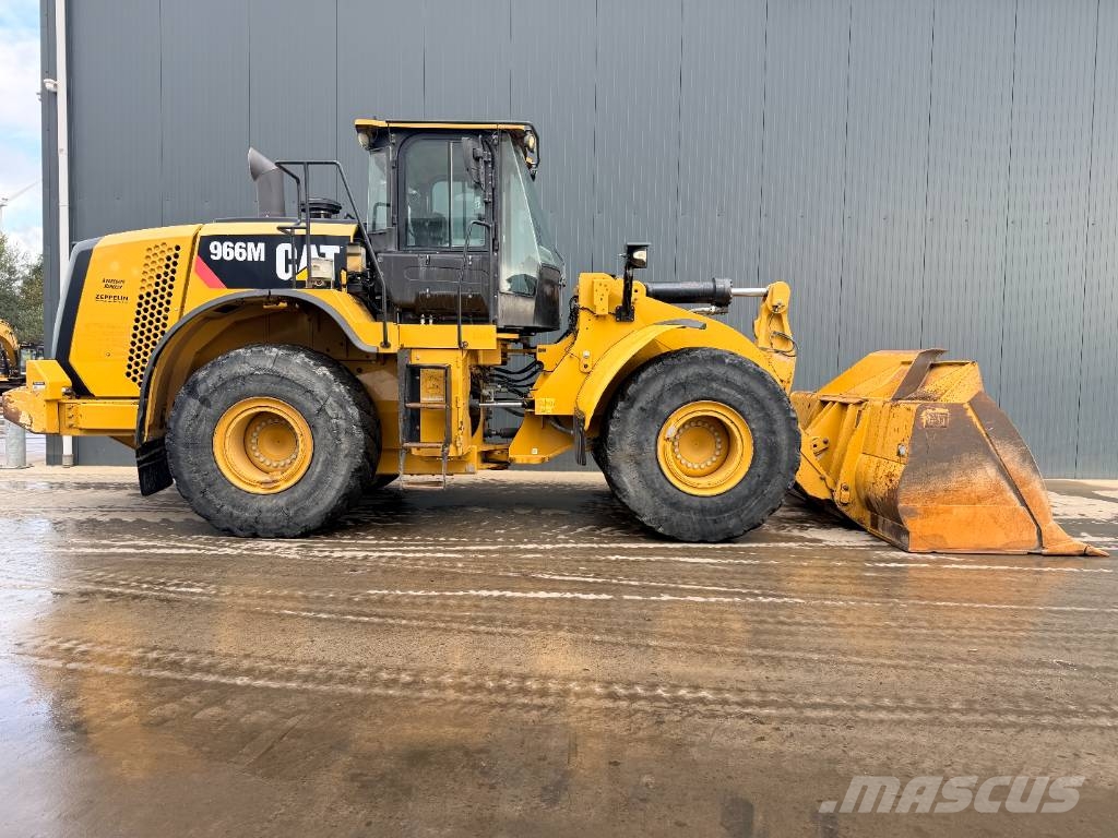 CAT 966M Wielladers