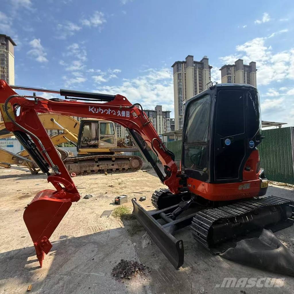 Kubota U 35 Minibagger < 7t