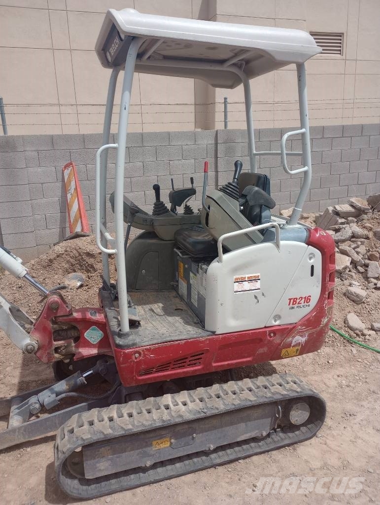 Takeuchi TB216RA 드릴링 장비 부속품 및 예비 부품
