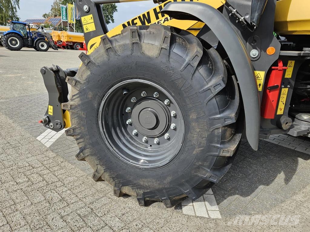 New Holland W110D Long reach Gumikerekes homlokrakodók