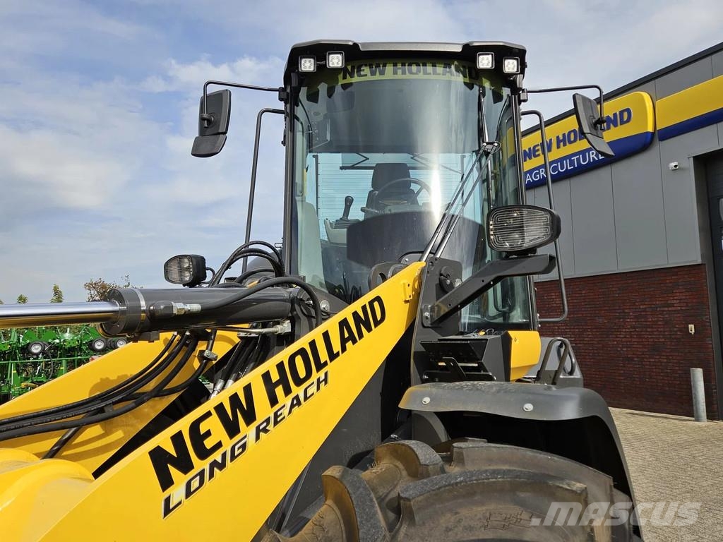 New Holland W110D Long reach Gumikerekes homlokrakodók
