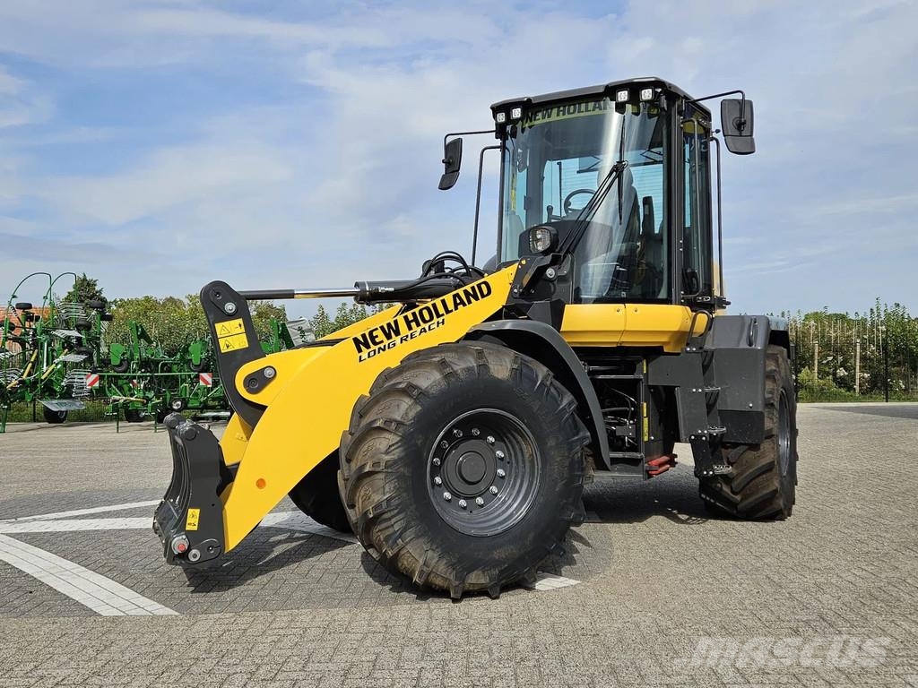 New Holland W110D Long reach Gumikerekes homlokrakodók