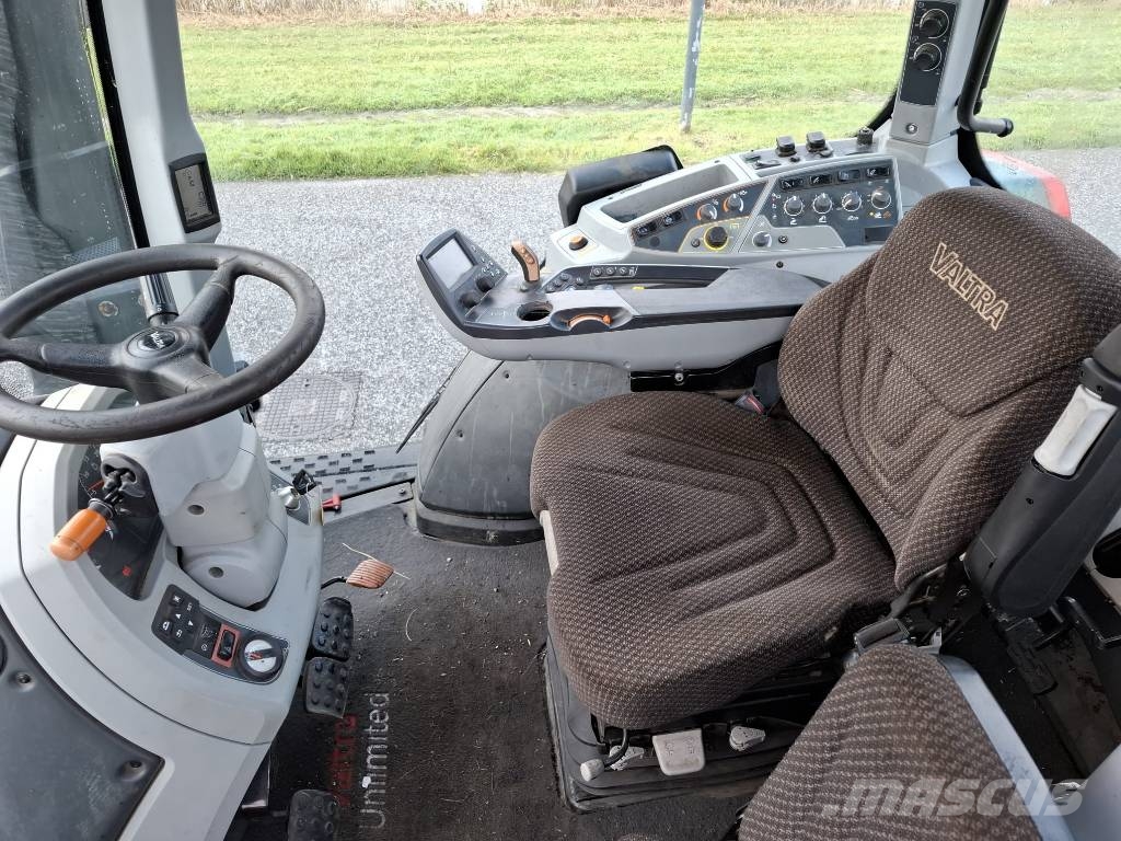 Valtra T 194 Direct TwinTrac 트랙터