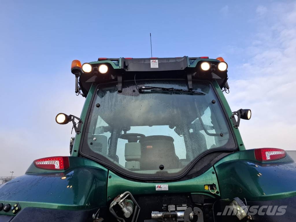 Valtra T 194 Direct TwinTrac 트랙터