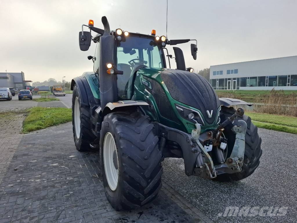 Valtra T 194 Direct TwinTrac 트랙터