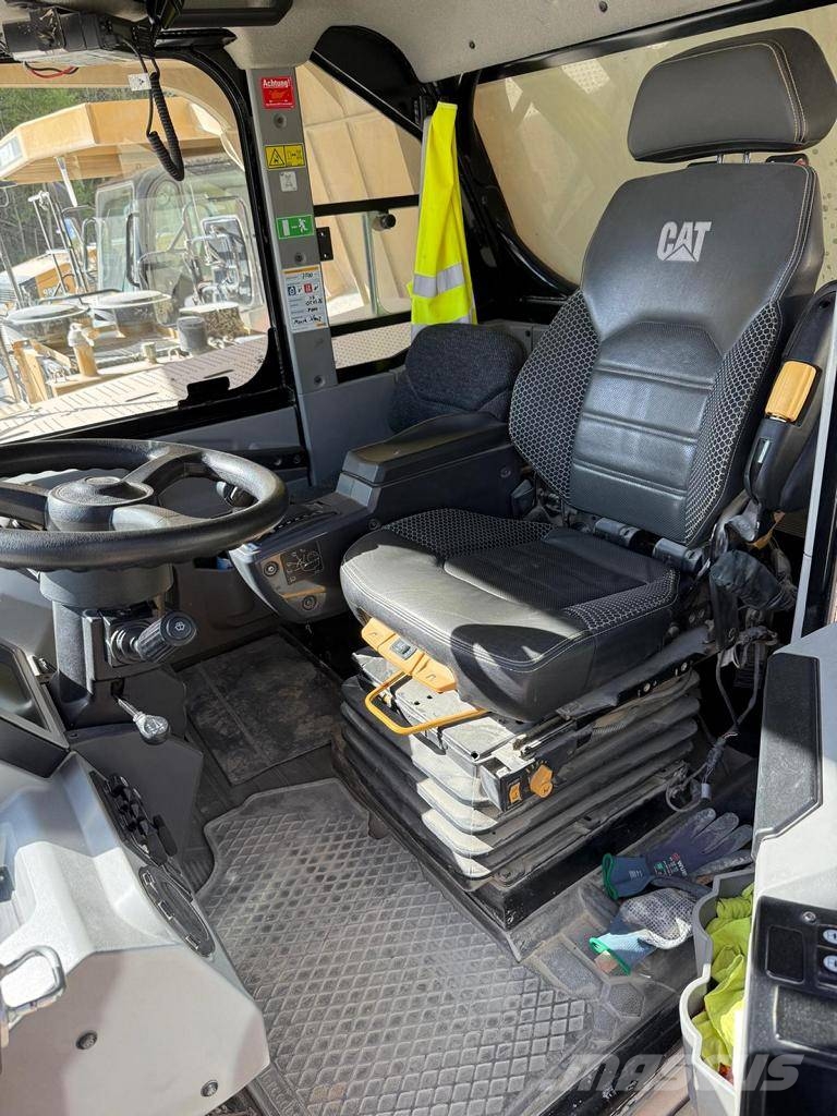 CAT 775 G Karjeras kravas automašīnas