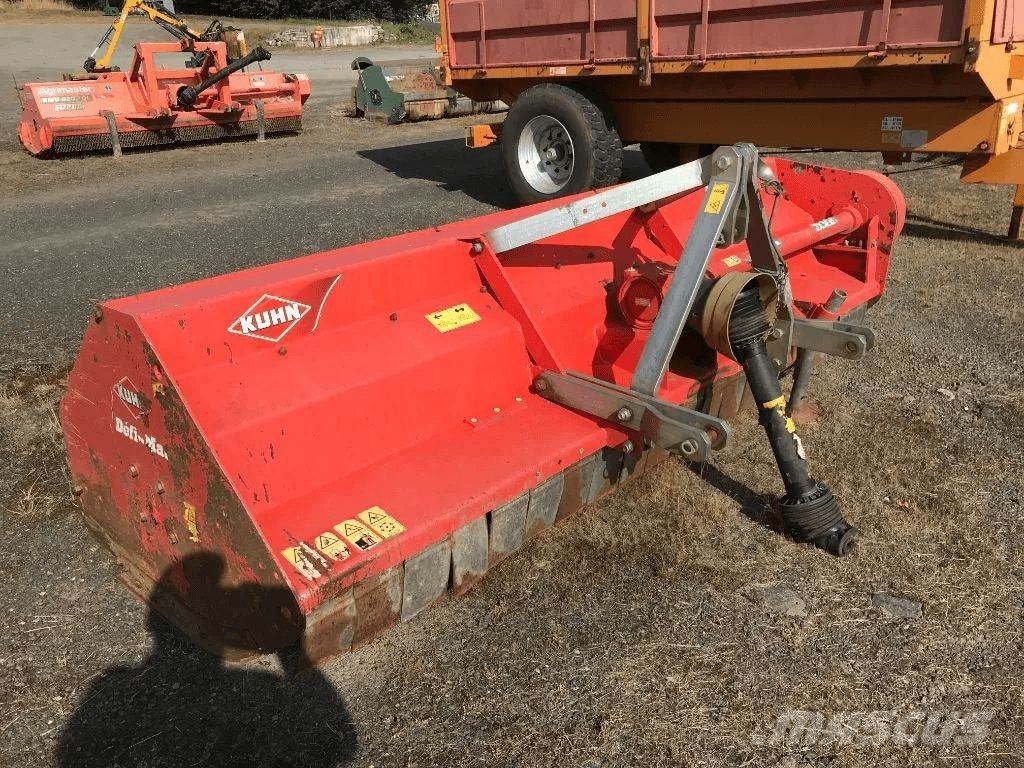 Kuhn RM 280 Drtící zařízení