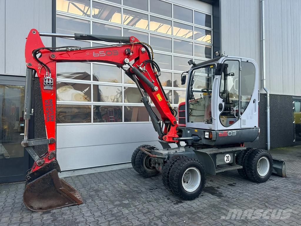 Neuson 6503WD Minibagger < 7t