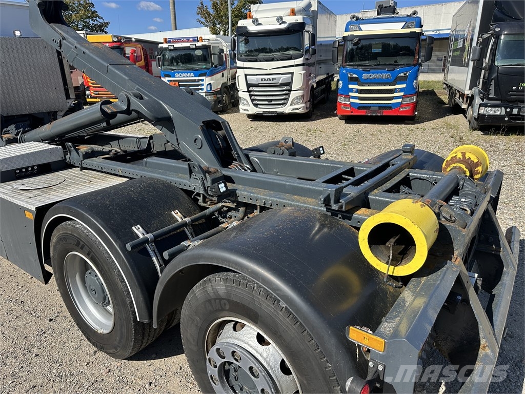 Mercedes-Benz Econic 2630 6x2/4 - Hyva Kroghejs / Hook Rol kiper kamioni sa kukom za podizanje tereta