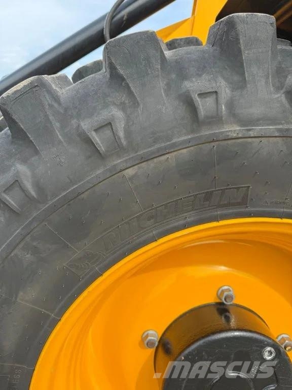 JCB 5CX Pro (4CX, 3CX) Graaf-laadcombinaties