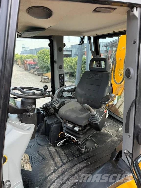 JCB 5CX Pro (4CX, 3CX) Graaf-laadcombinaties