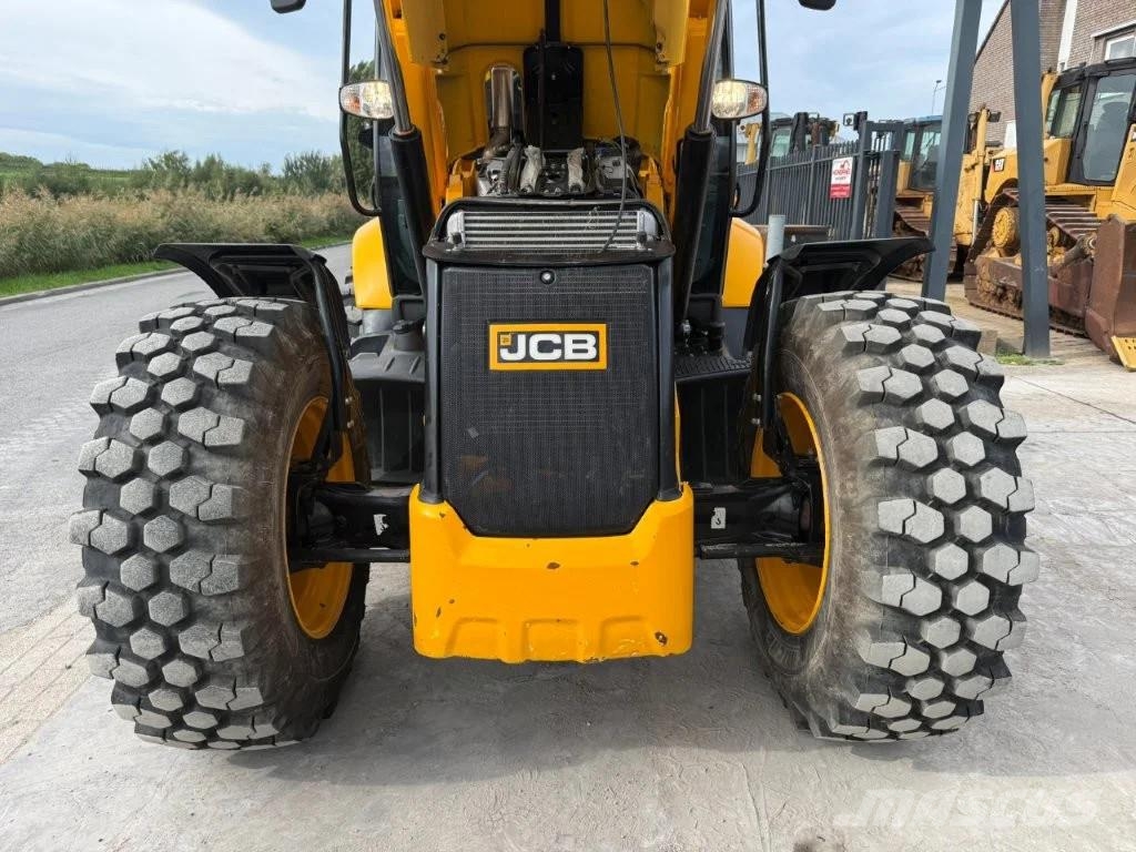 JCB 5CX Pro (4CX, 3CX) Graaf-laadcombinaties