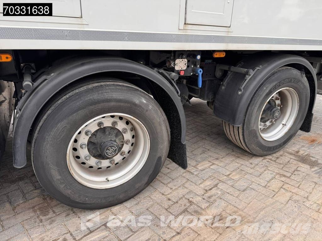  Hoet Trailers SC22AA 2 axles Olie/ Smeer Steering Gesloten opleggers
