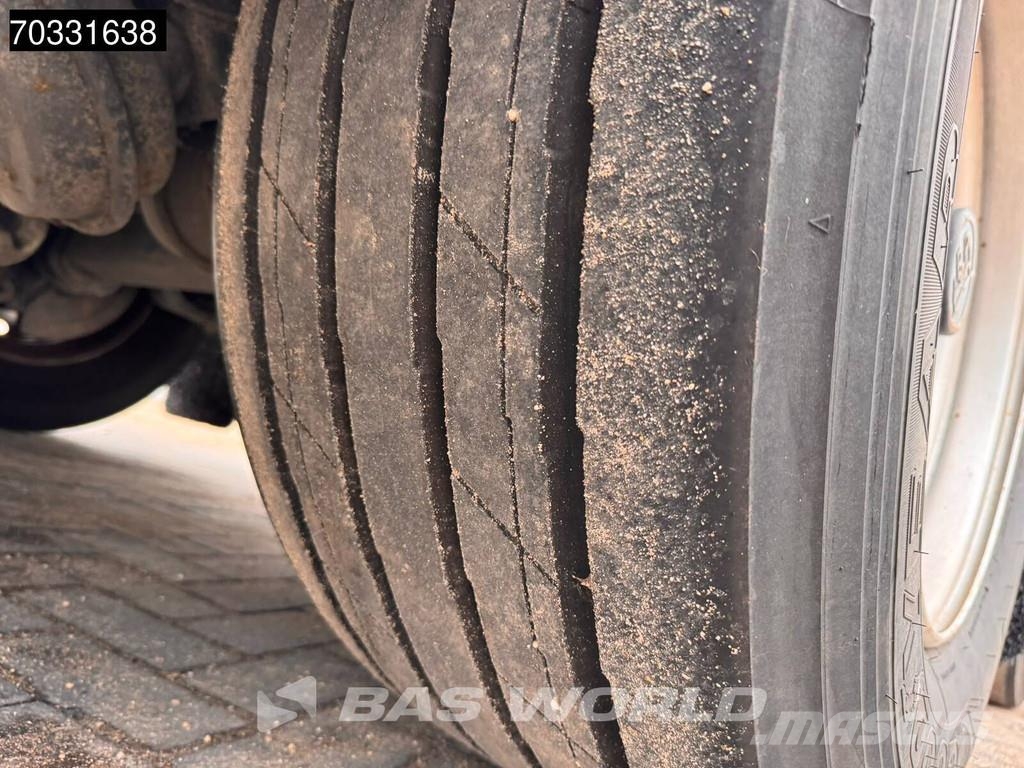  Hoet Trailers SC22AA 2 axles Olie/ Smeer Steering Gesloten opleggers