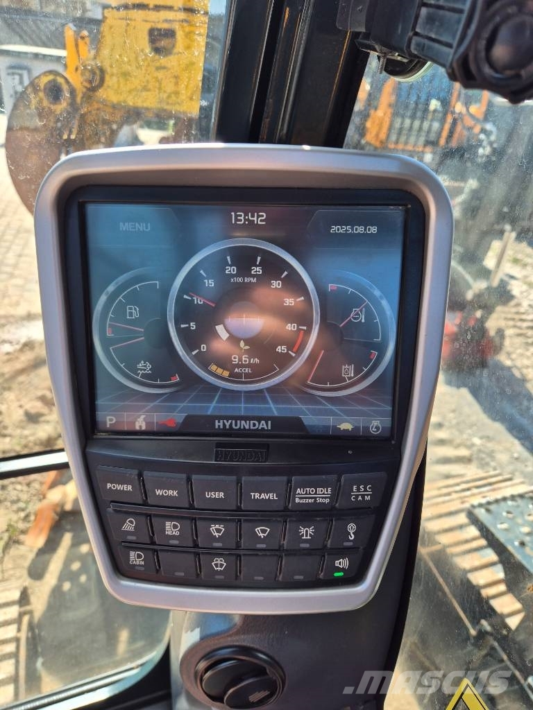 Hyundai HX 145 LCR Roomikekskavaatorid