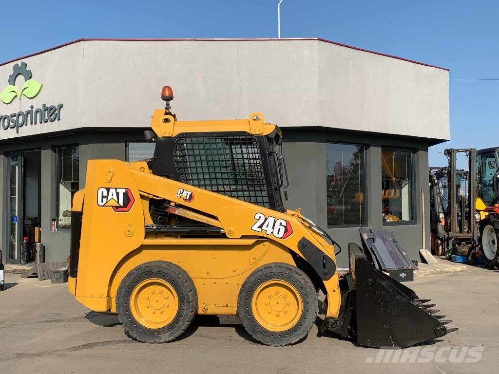 CAT 246 Kompaktrakodók
