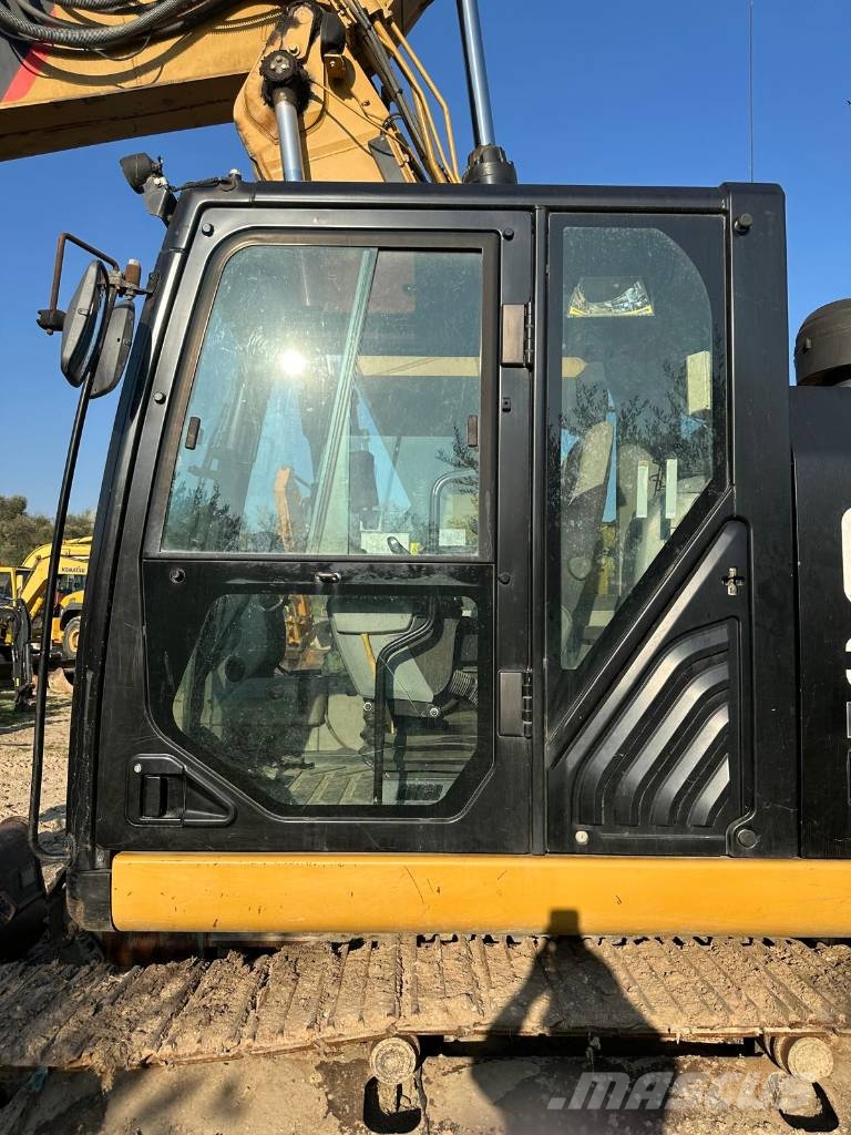 CAT 323FLN Rupsgraafmachines
