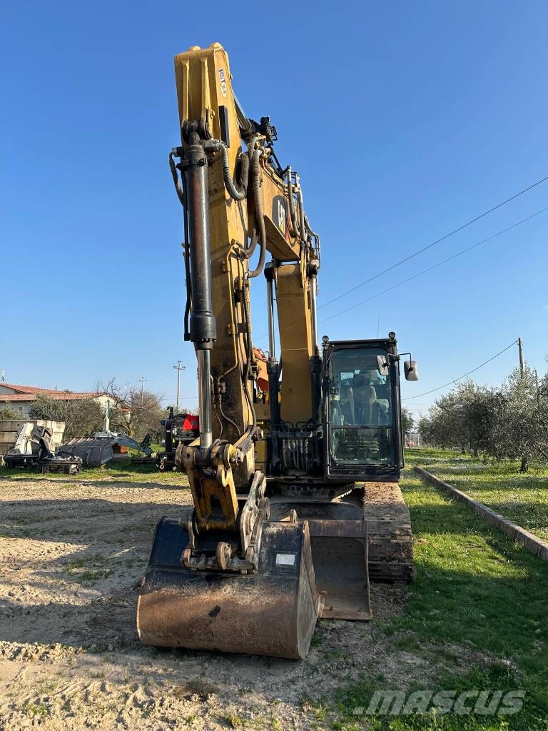 CAT 323FLN Rupsgraafmachines