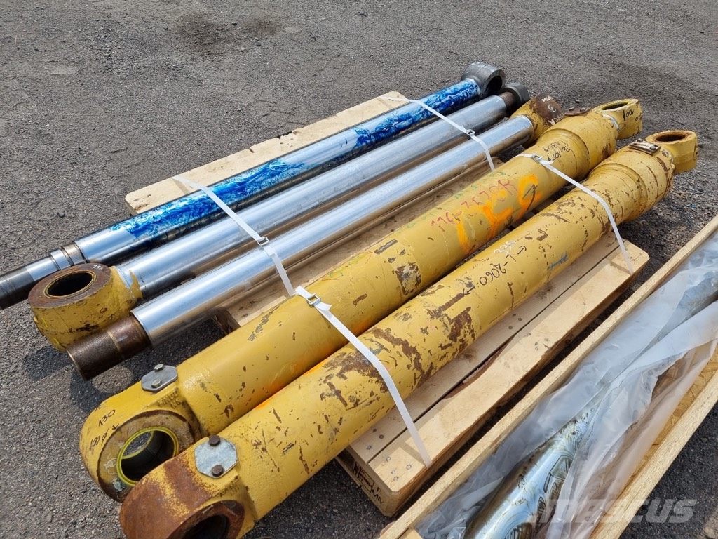 CAT 330 B USED HYDRAULIC CYLINDER Hidráulicos