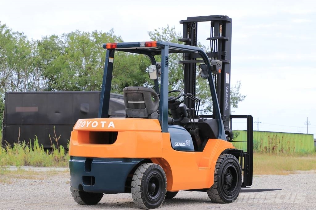 Toyota 7 FD 30 디젤 지게차