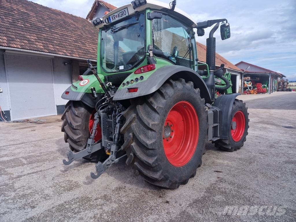 Fendt Fendt Vario 516 SCR الجرارات