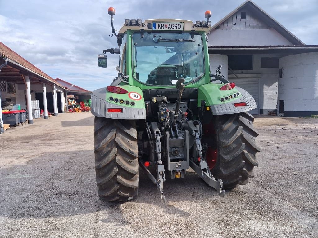 Fendt Fendt Vario 516 SCR الجرارات