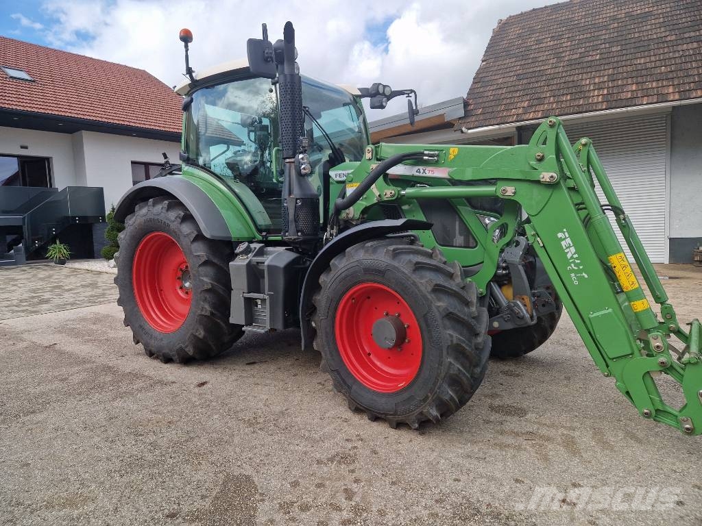 Fendt Fendt Vario 516 SCR الجرارات