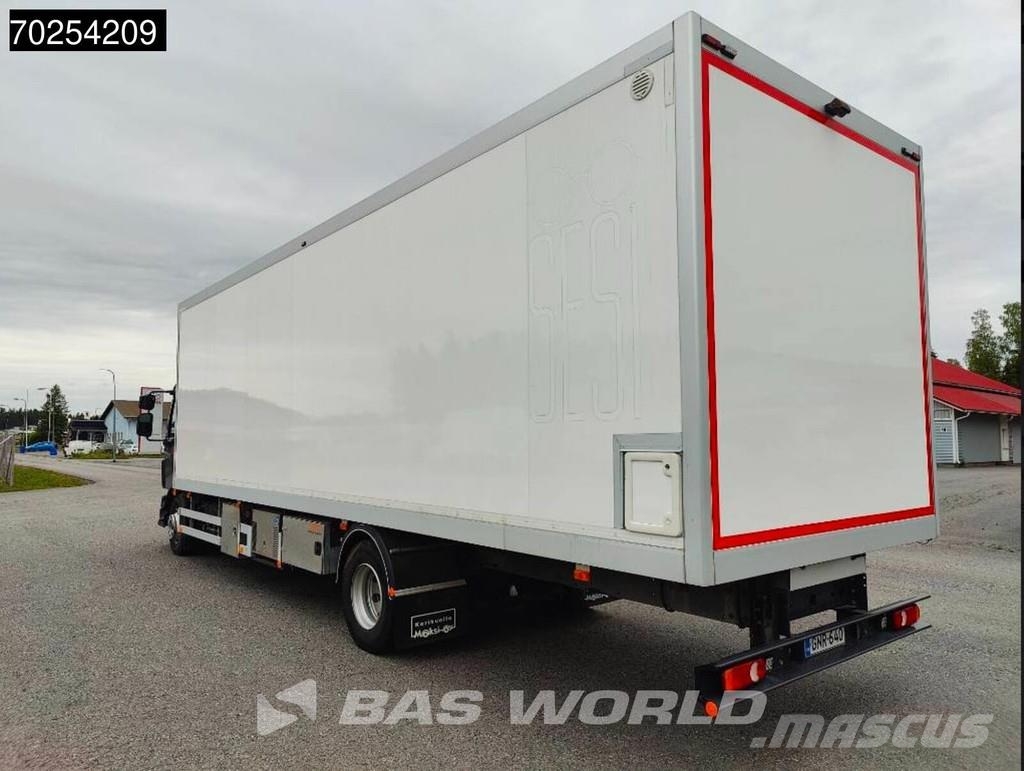 Volvo FL 250 4X2 14tonner Automatic Exhibition truck EUR Camiones con caja de remolque