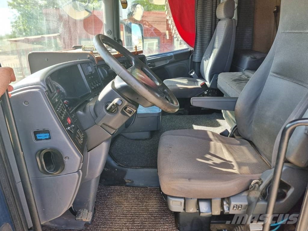 Scania R 440 6X2 Trekkers