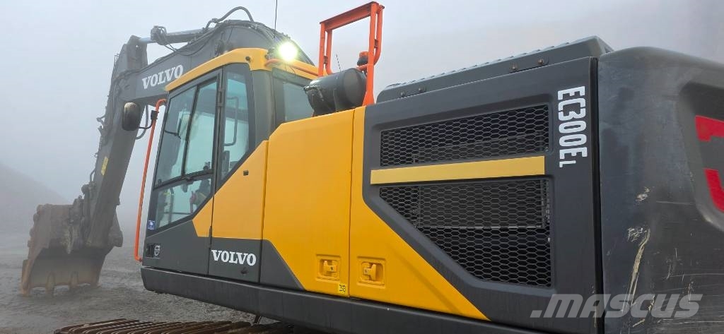 Volvo EC 300 EL حفارات زحافة