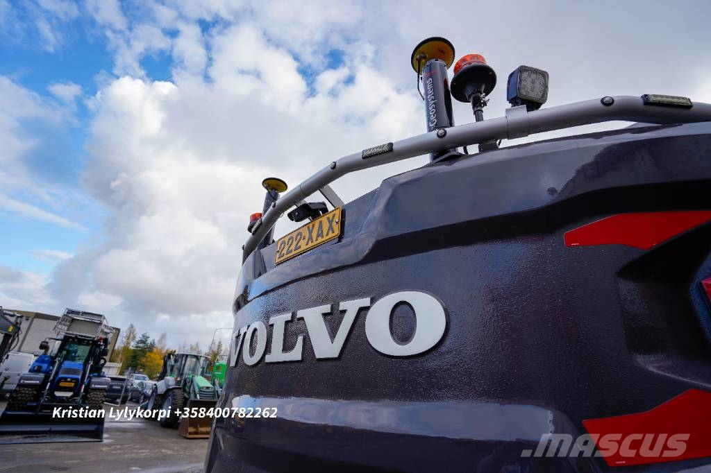 Volvo EWR170E STAGE V Kolesové rýpadlá