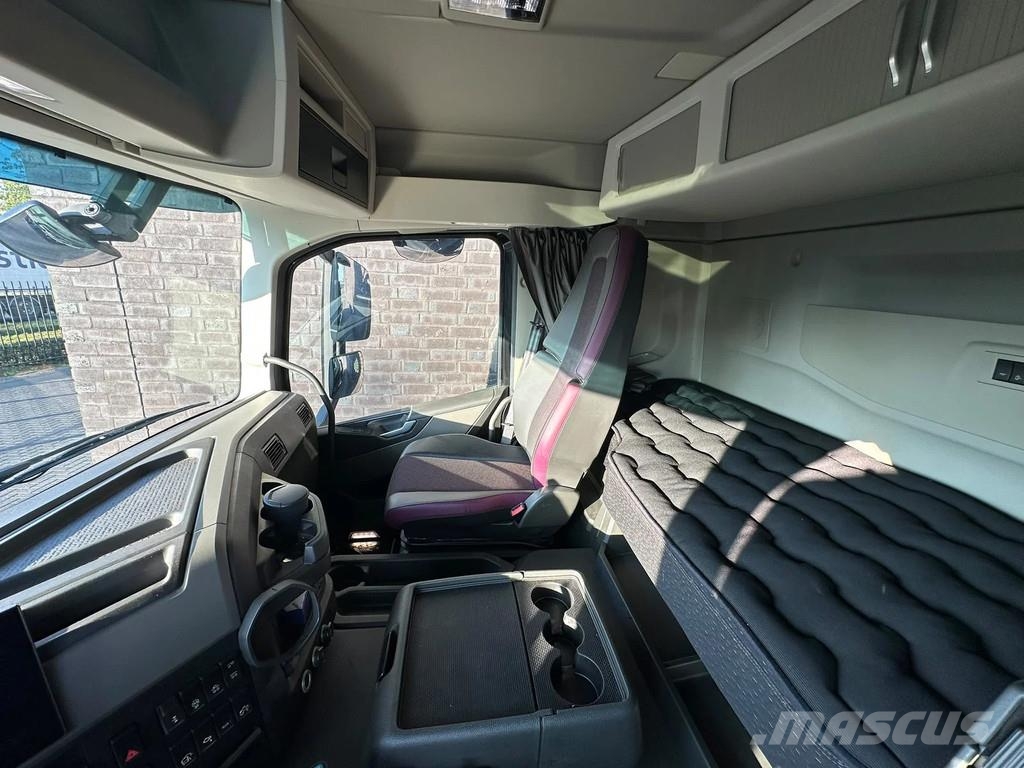 Volvo FM 460 8X2 + PALFINGER PK 65002-SH E +PJ 125E +HAA Kamioni sa kranom