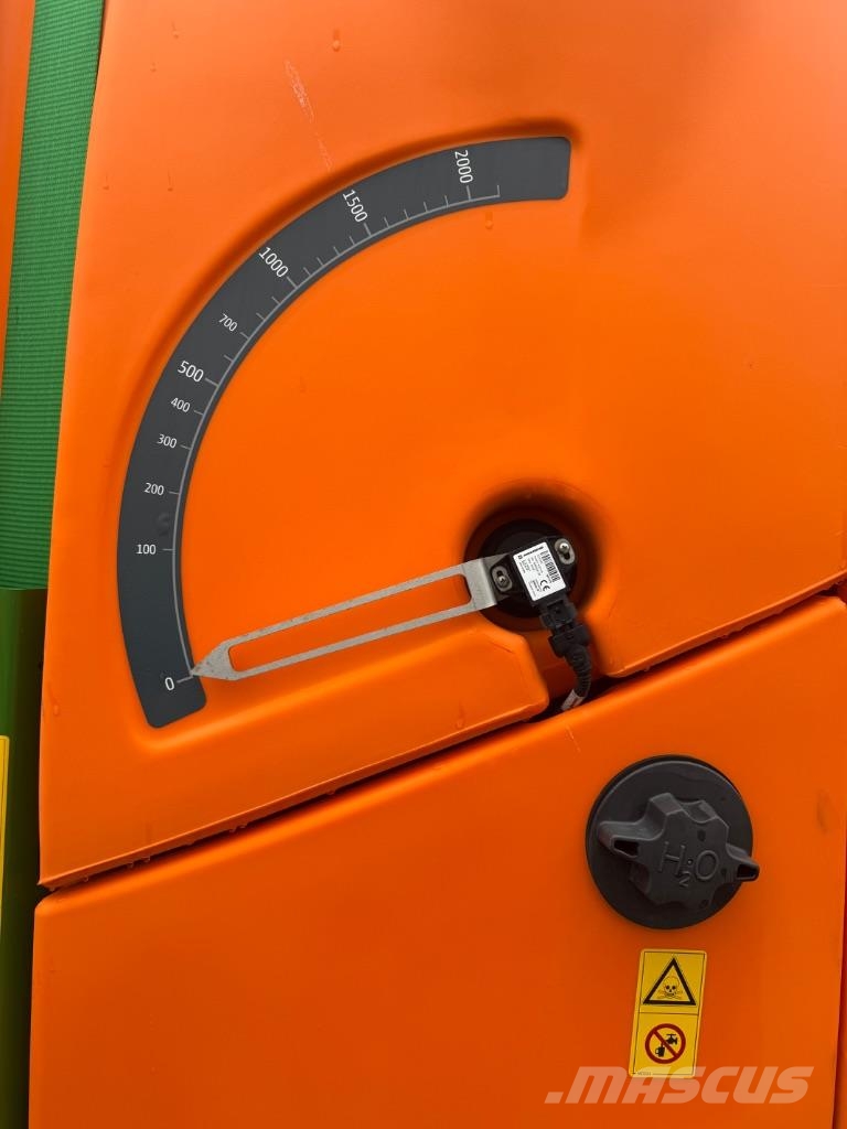 Amazone UF 1602 Навісні обприскувачі