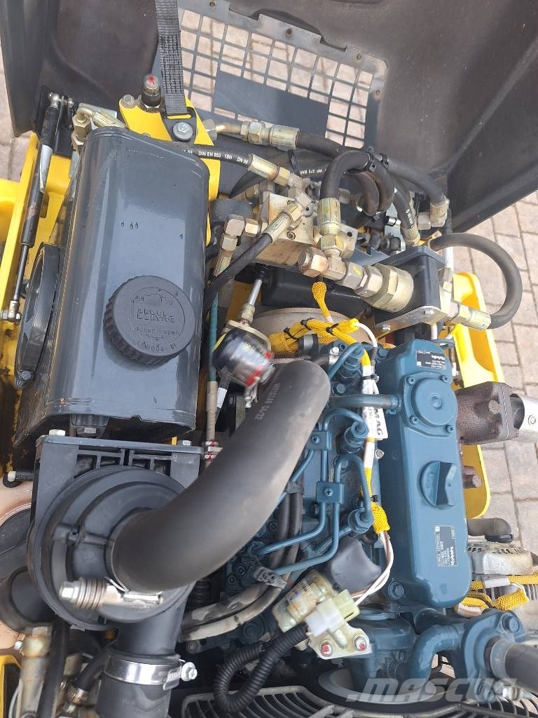 Bomag BW 100 AD M-5 Rolos compactadores de tambor duplo