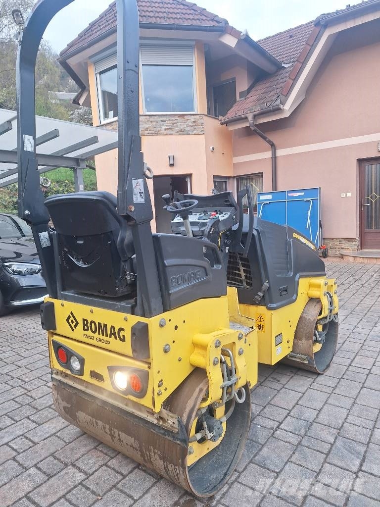 Bomag BW 100 AD M-5 Rolos compactadores de tambor duplo