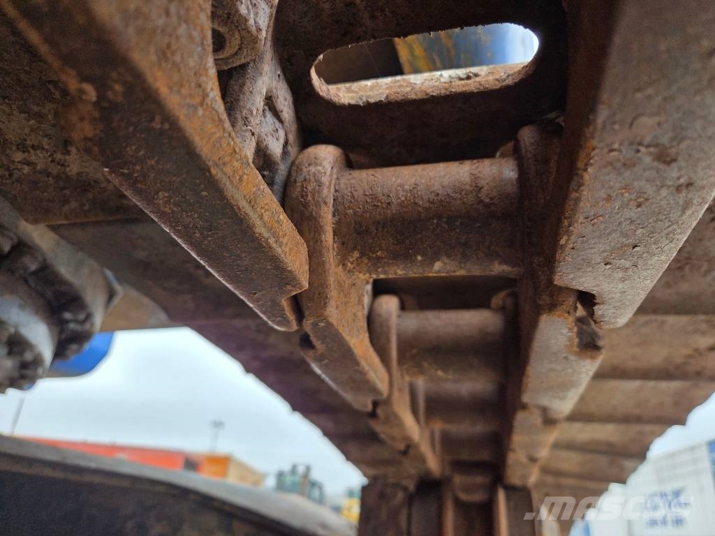Komatsu PC 210 LC-8K Paletli ekskavatörler