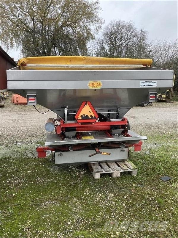 Bredal F2X Rustfrikasse Mineral gübre dagiticilar